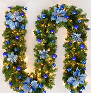 Festão de Natal com Kit led, bolas e flores - 6 metros