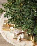 Árvore de Natal Montreal com Galhos Articulados, Suporte Metálico e Micro LEDs Embutidos