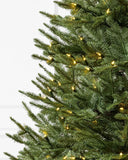 Árvore de Natal Montreal com Galhos Articulados, Suporte Metálico e Micro LEDs Embutidos